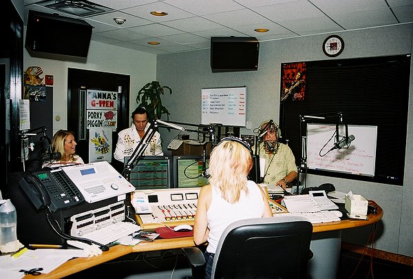 Copyright � 2002 by Steven L. Van Dyke