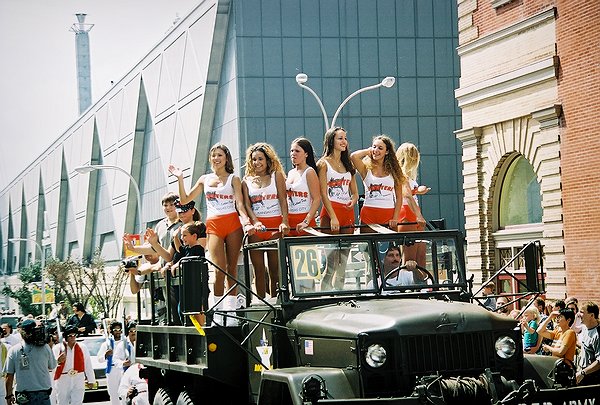 Copyright � 2002 by Steven L. Van Dyke