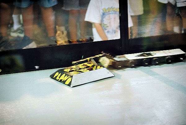 Copyright � 2002 by Steven & Winnie Van Dyke