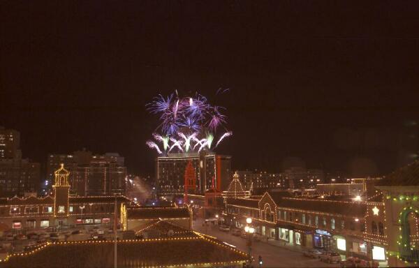 Copyright � 2002 by Steven L. Van Dyke