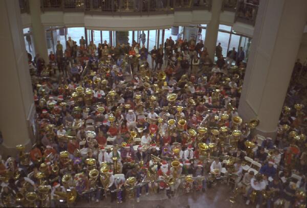 Copyright � 2001 by Steven L. Van Dyke