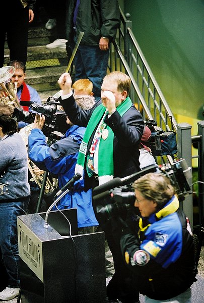 Copyright � 2003 by Steven L. Van Dyke